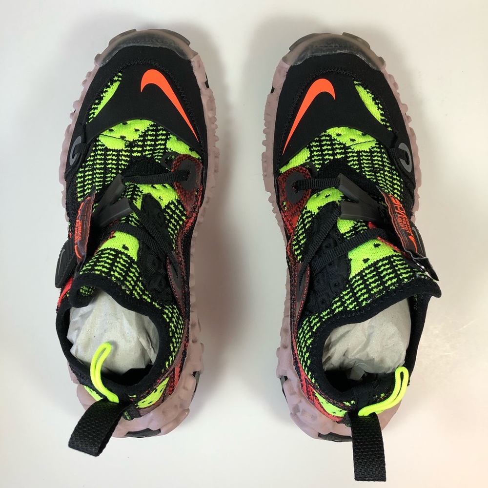 Nike ISPA OverReact Flyknit - Black/Crimson/Volt - Picture 6 of 13